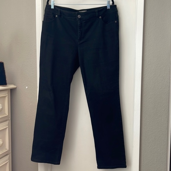 Euc Chico’s So Sliming Jeans. - Picture 1 of 6